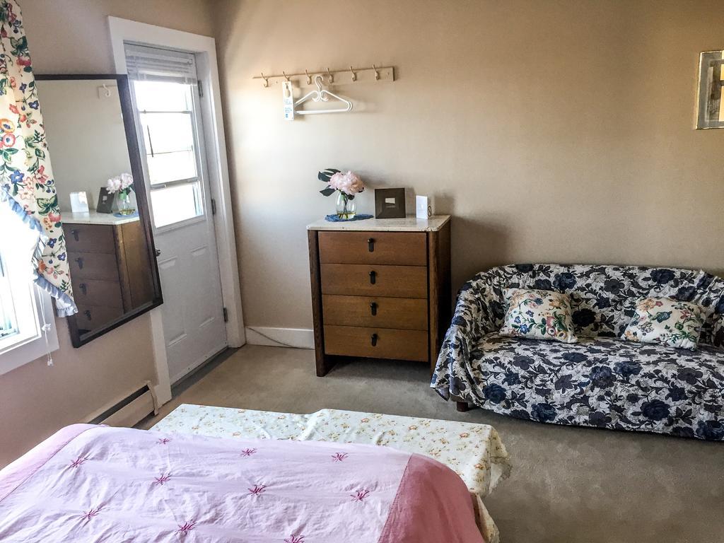 סאינט ג'ון Admiral'S Quay Motel & Suites מראה חיצוני תמונה